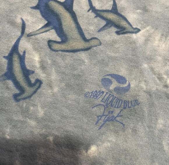 Vintage 1997 Liquid Blue Hammerhead Shark All Over Print Tie Dye Long Sleeve Shi - Picture 3 of 4